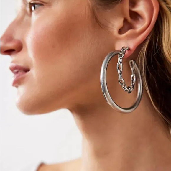 NWT Free People White Plated Plated Silver Hoop Earrings Set - Picture 2 of 5